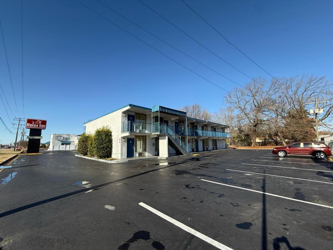Relax Inn Hampton Exterior photo